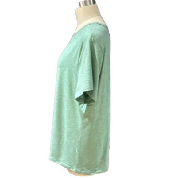 NWT Light/Heathered Green Crew Neck T-Shirt Top - Picture 3 of 5